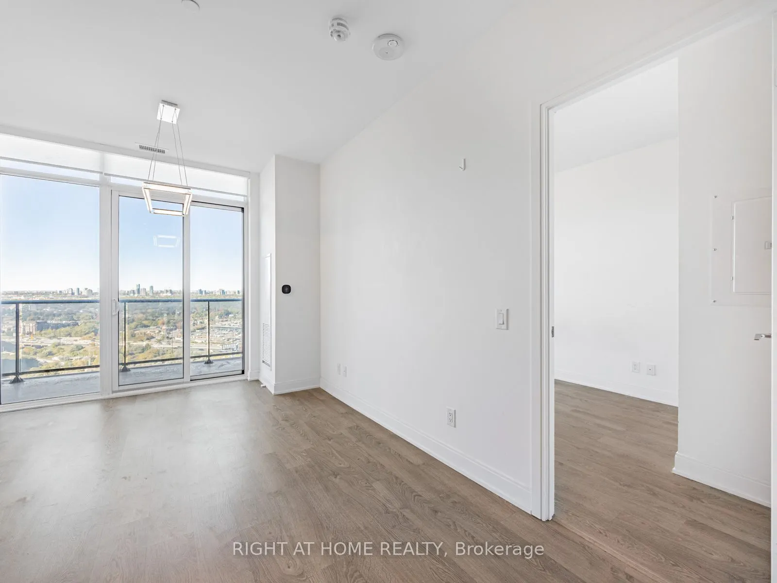 70 ANNIE CRAIG Drive, #3009