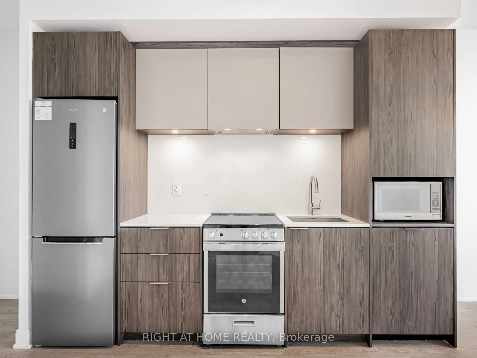 70 ANNIE CRAIG Drive, #3009