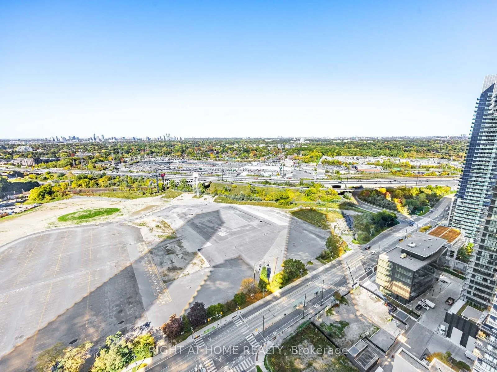 70 ANNIE CRAIG Drive, #3009