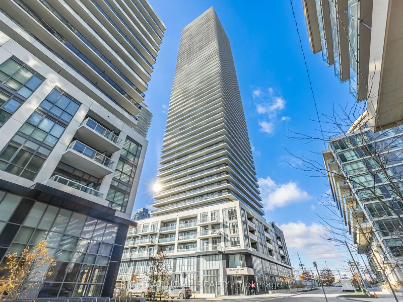 70 ANNIE CRAIG Drive, #3009