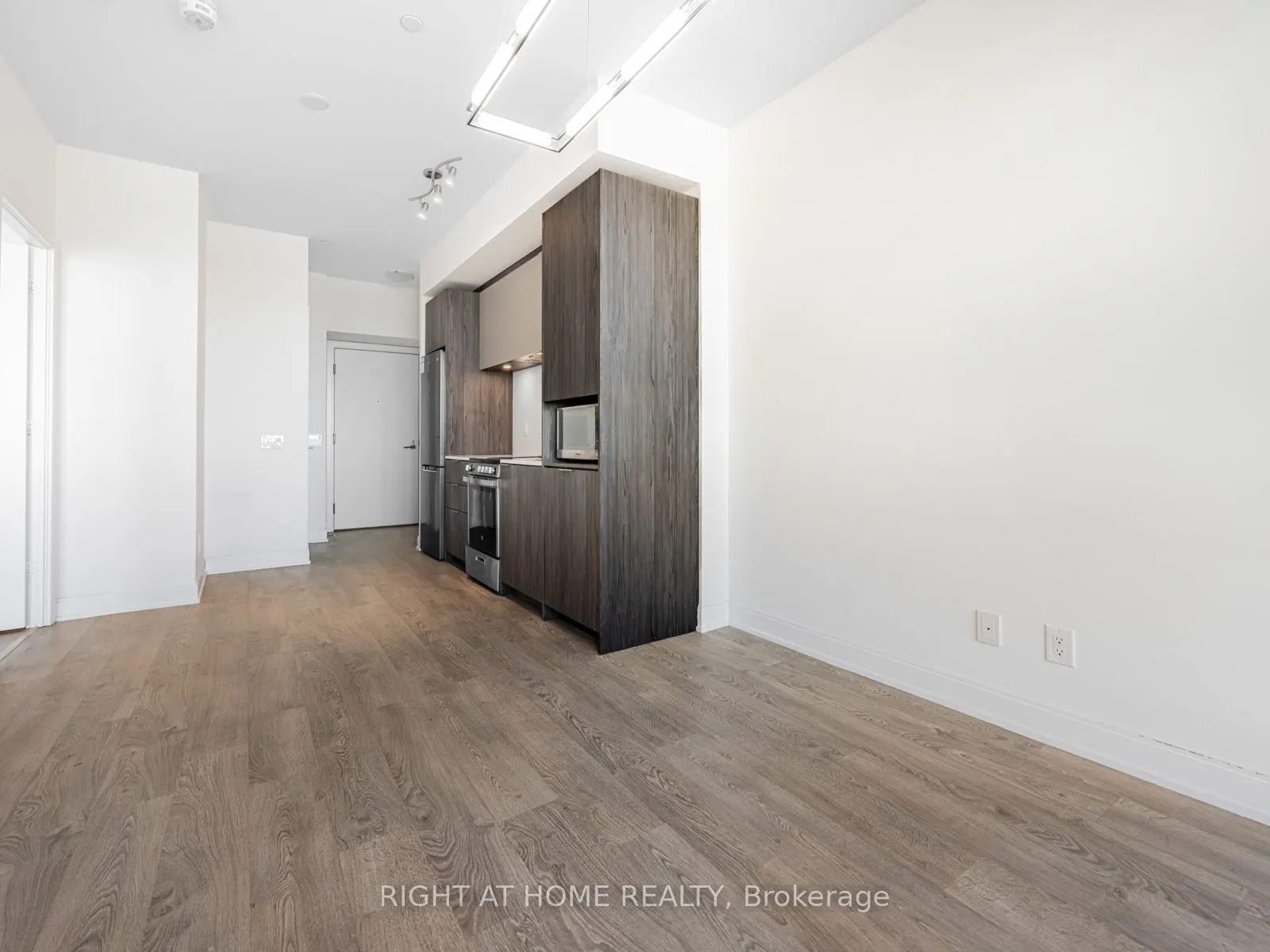 70 ANNIE CRAIG Drive, #3009