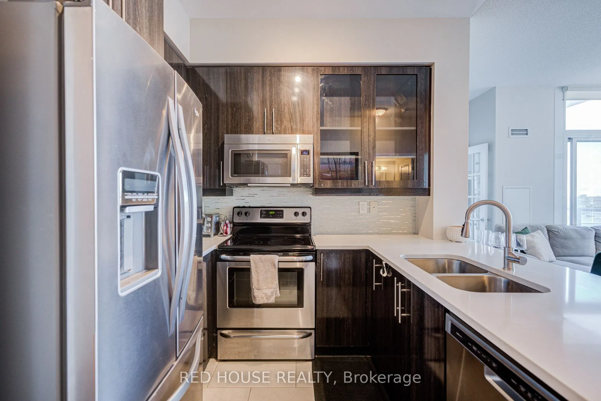 1185 The Queensway Avenue, #604