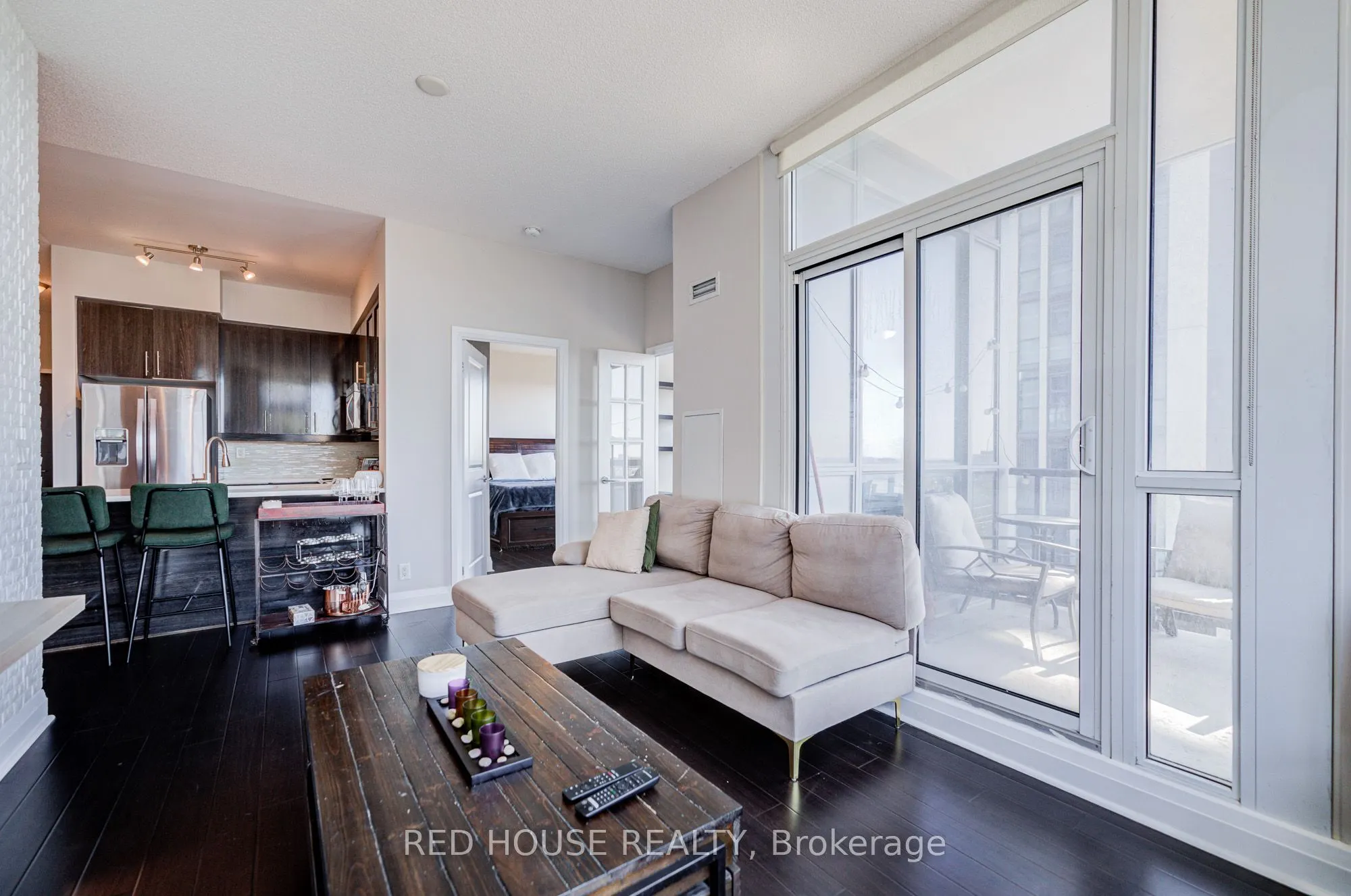 1185 The Queensway Avenue, #604