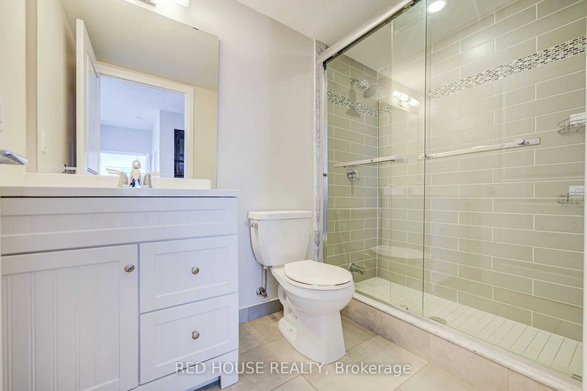1185 The Queensway Avenue, #604