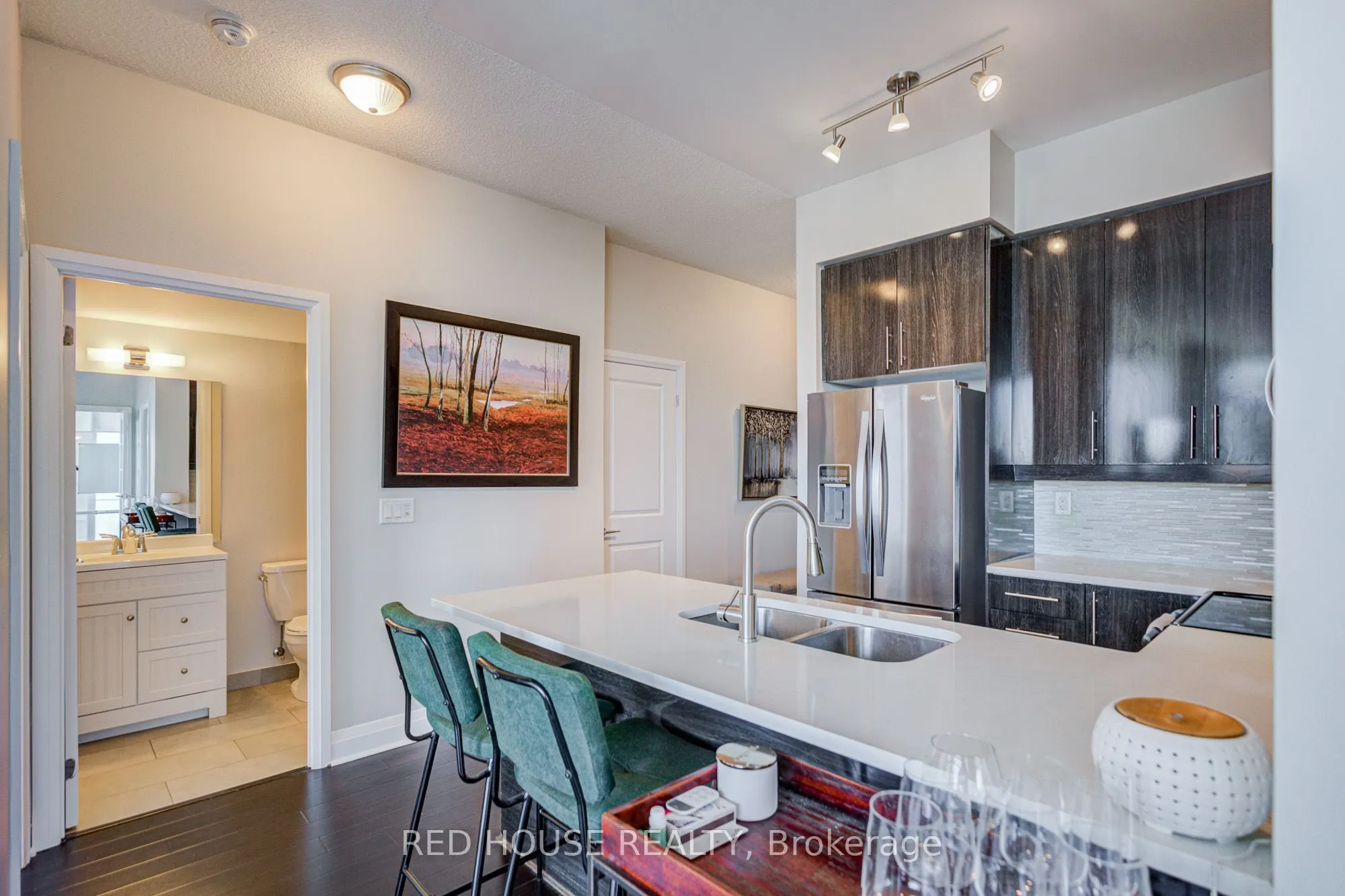 1185 The Queensway Avenue, #604
