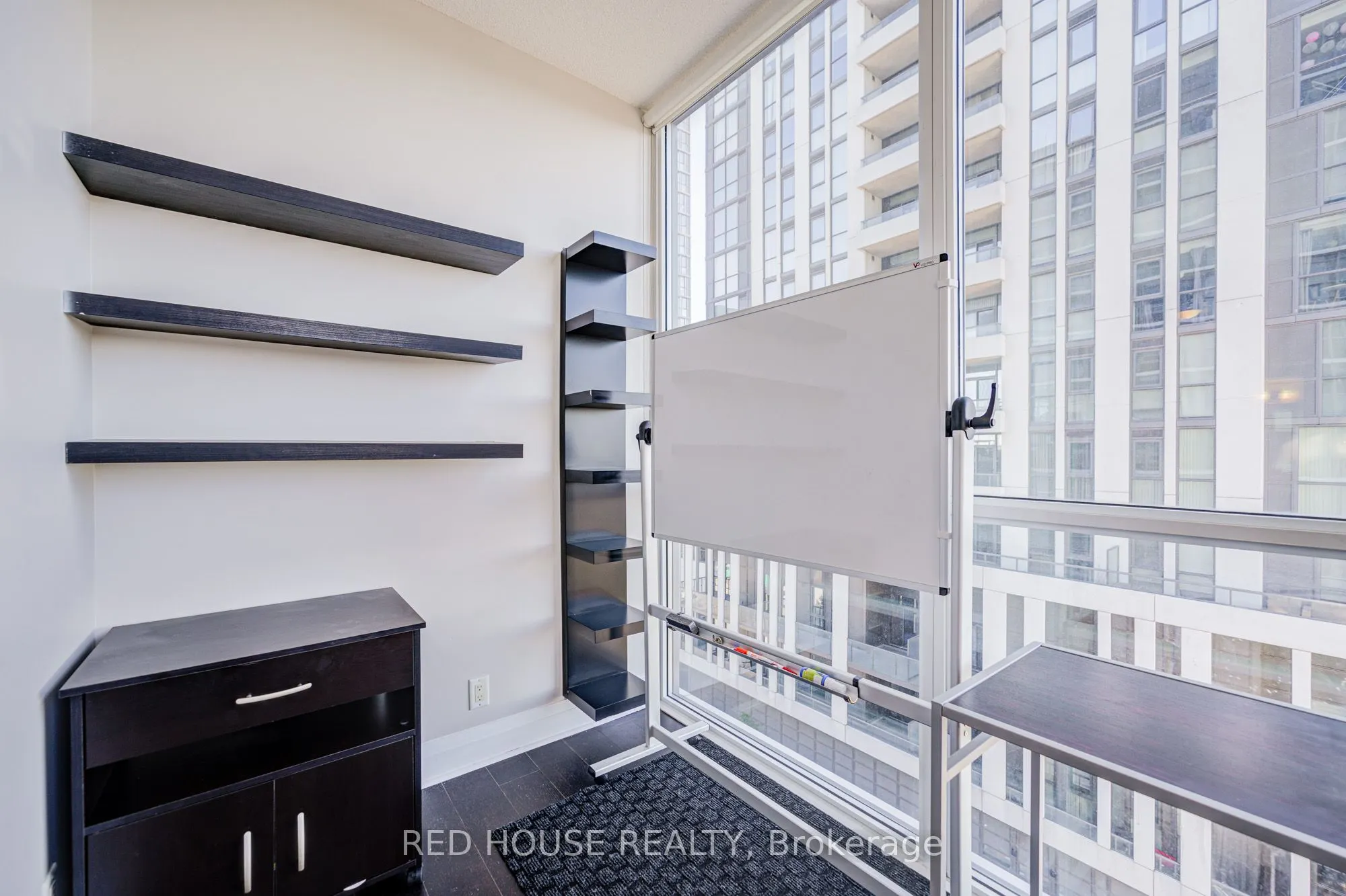 1185 The Queensway Avenue, #604