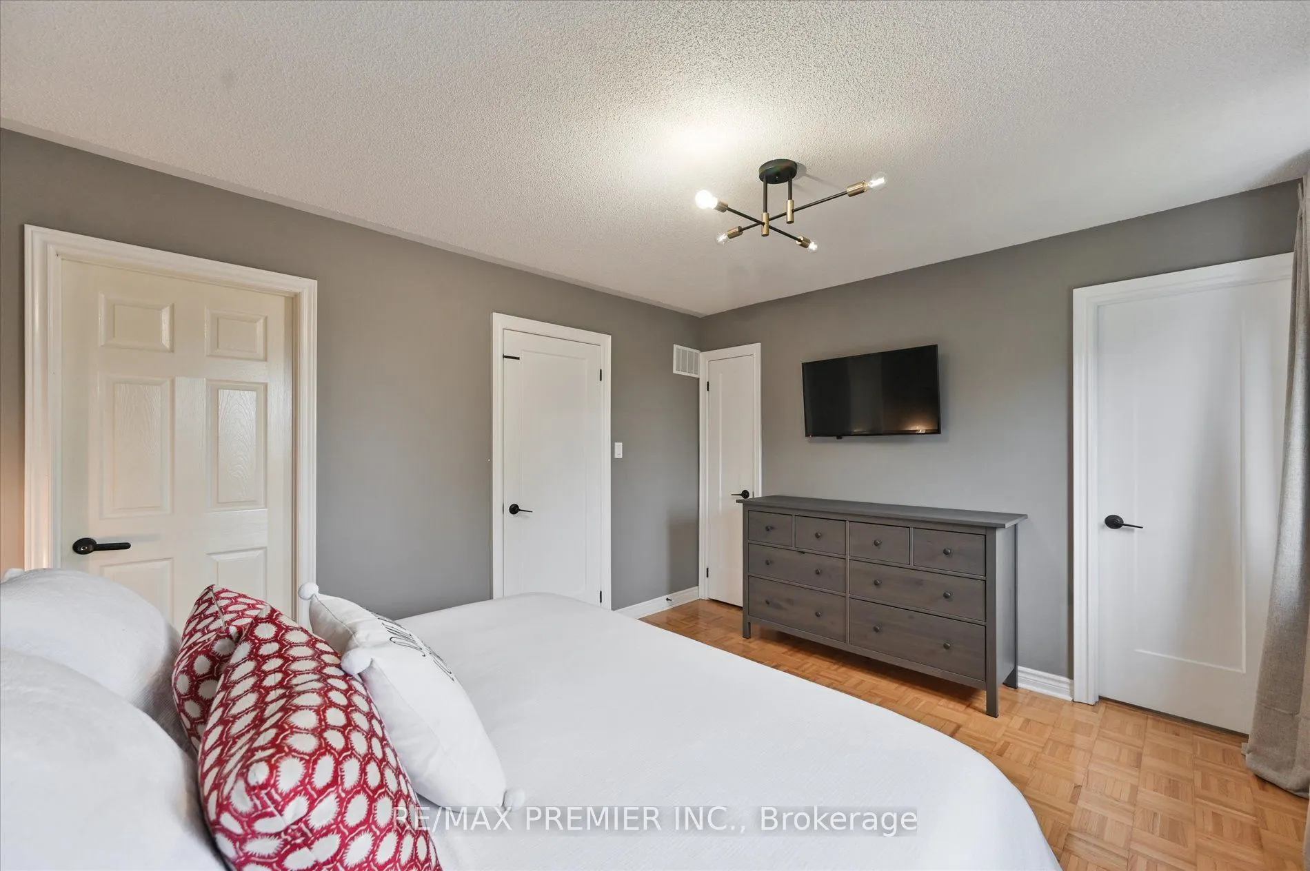 78 Archbury Circle