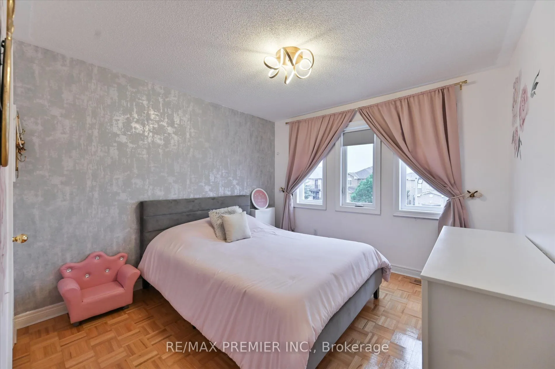 78 Archbury Circle