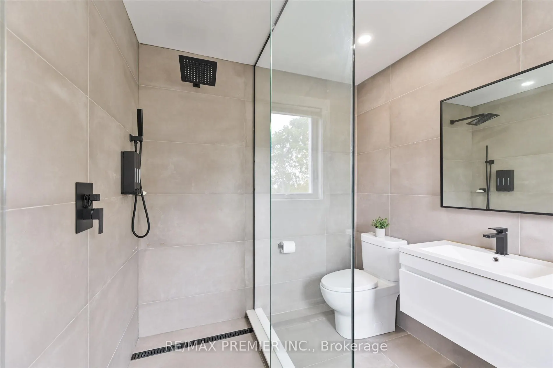 78 Archbury Circle