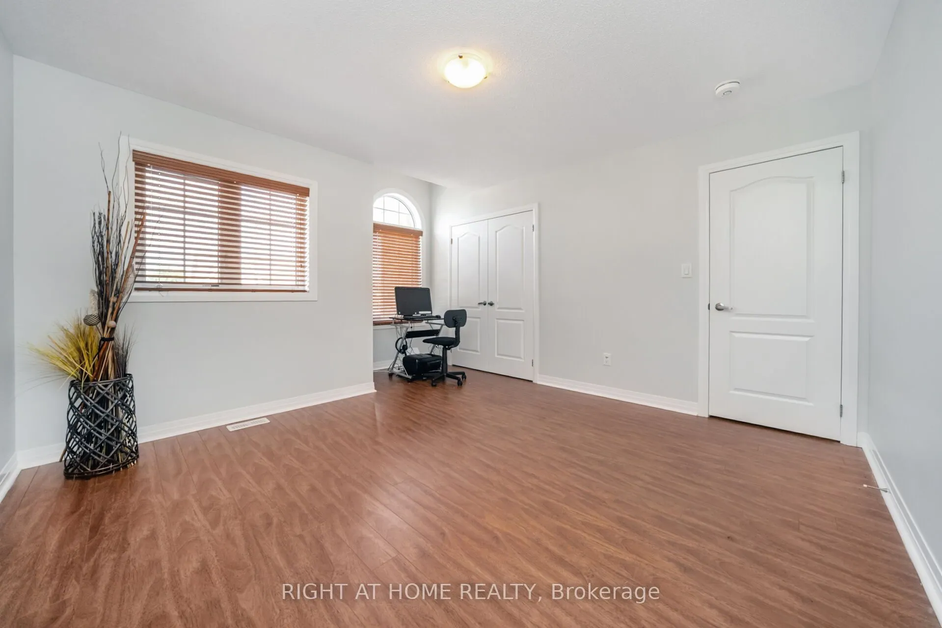 10 Porter Drive