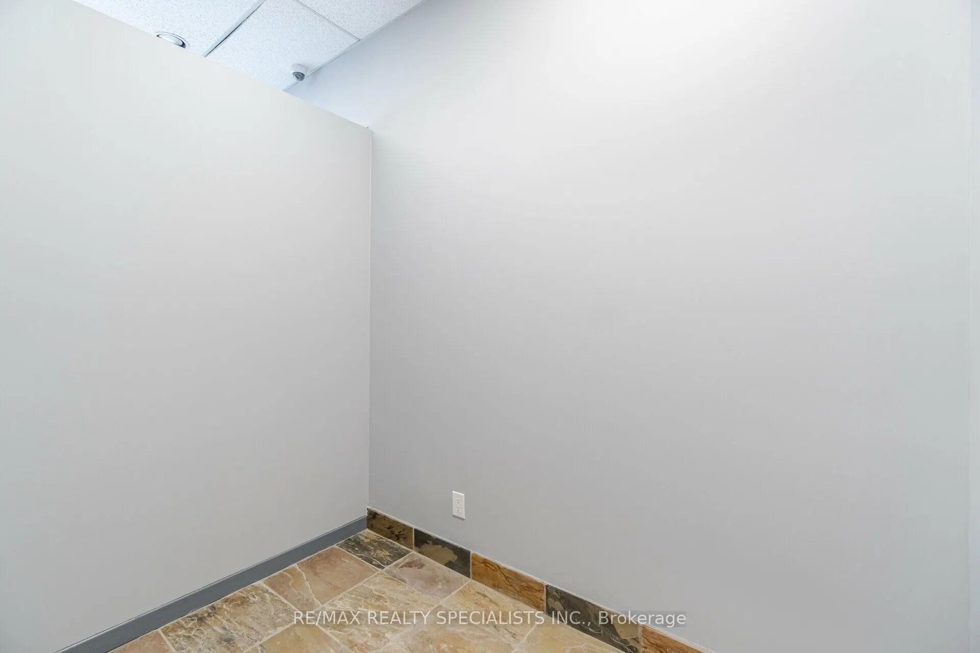 5160 Explorer Drive, #10