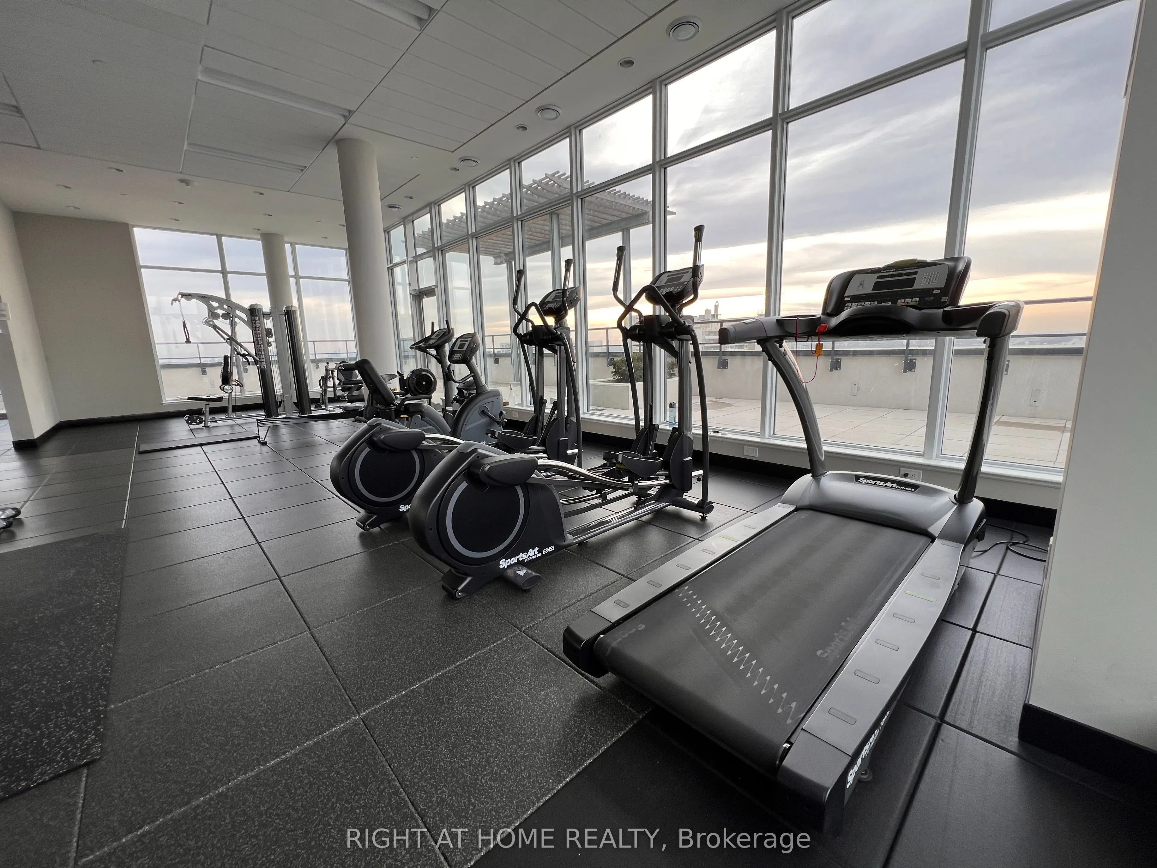 2800 Keele Street, #319