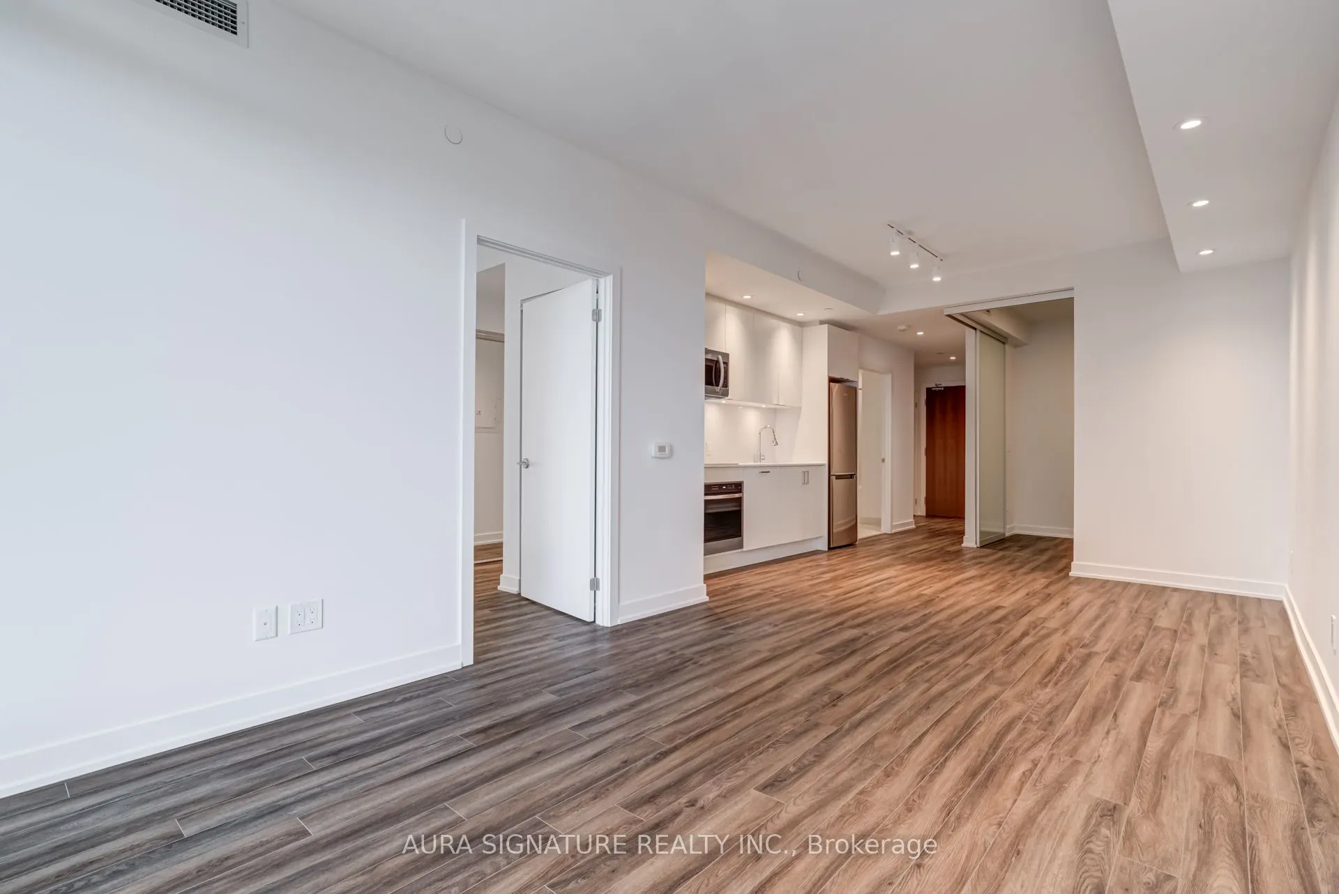 1928 Lake Shore Boulevard W, #2205