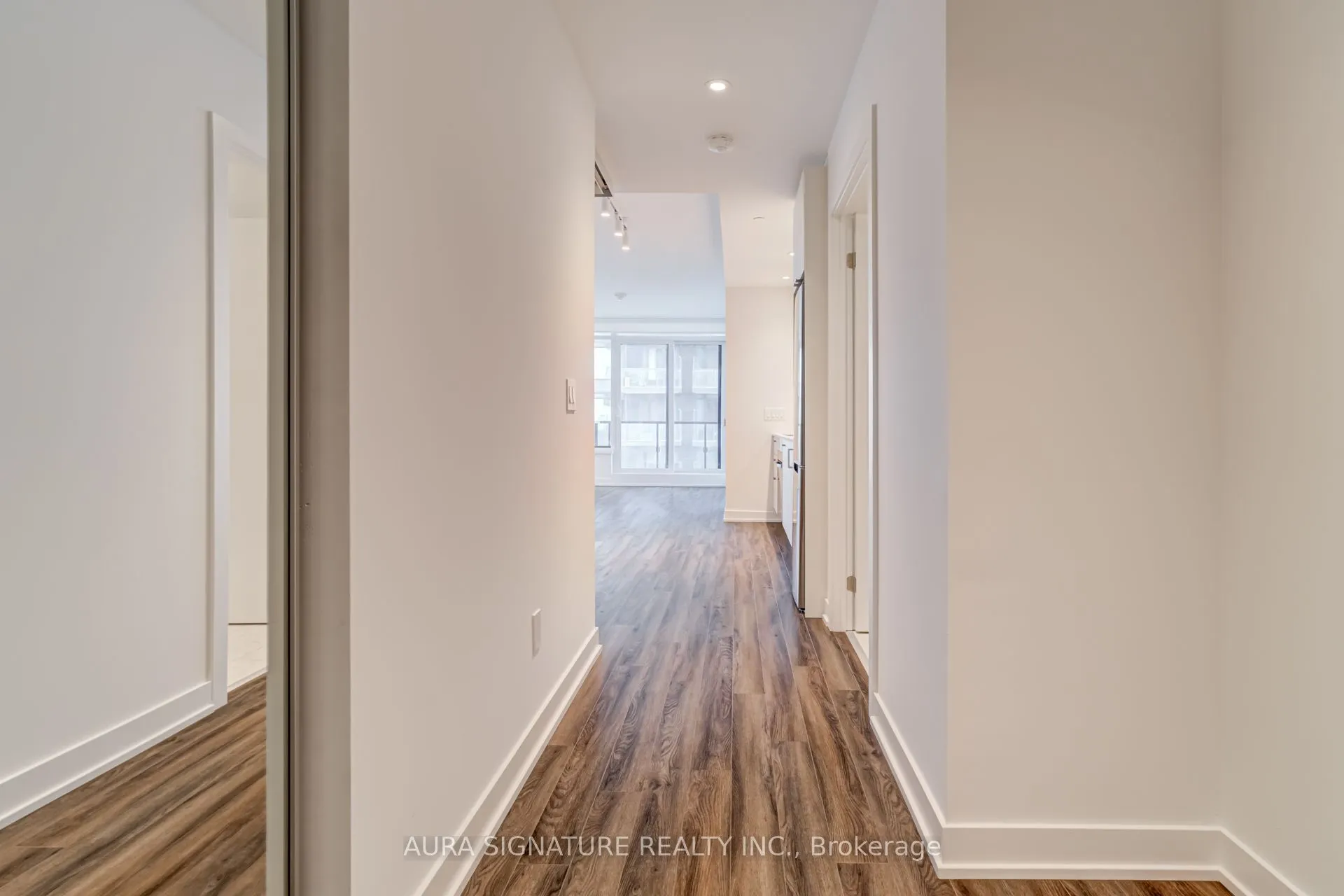 1928 Lake Shore Boulevard W, #2205