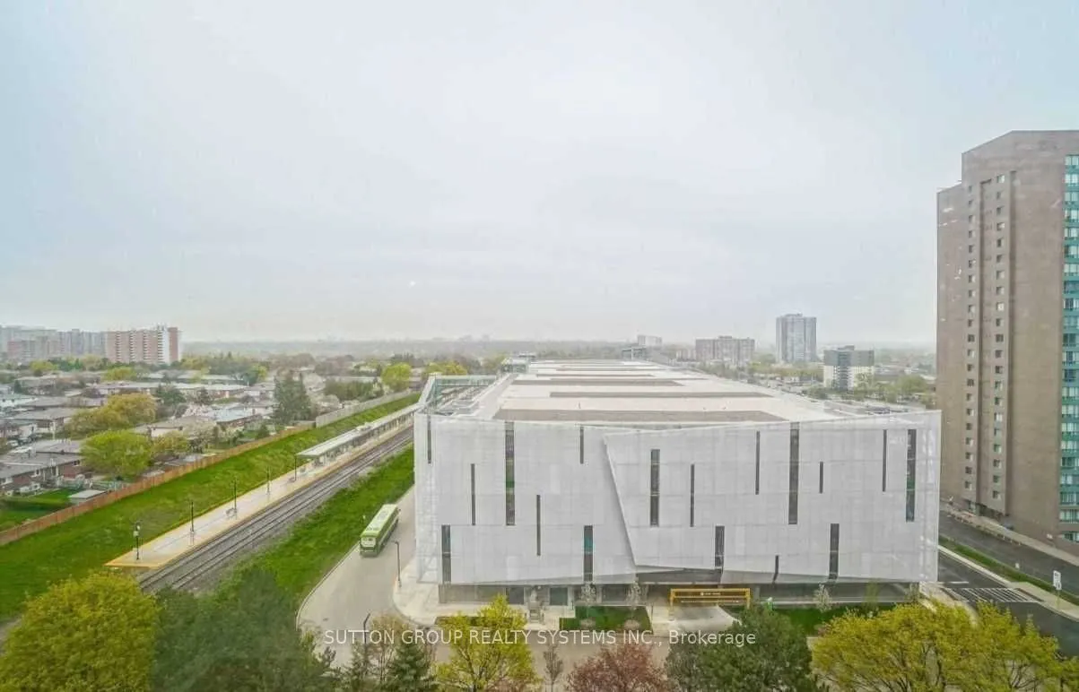 115 Hillcrest Avenue, #1604