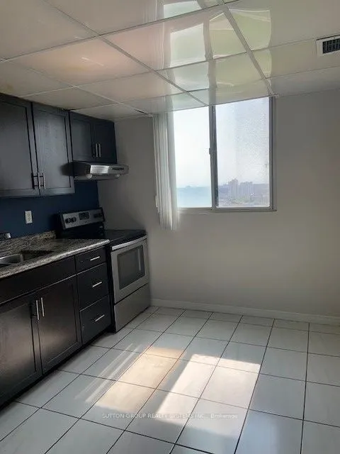 115 Hillcrest Avenue, #1604