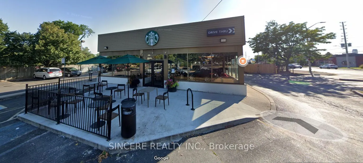 334 Dundas Street E