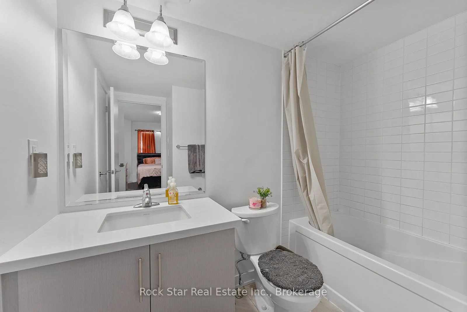185 Veterans Drive, #5