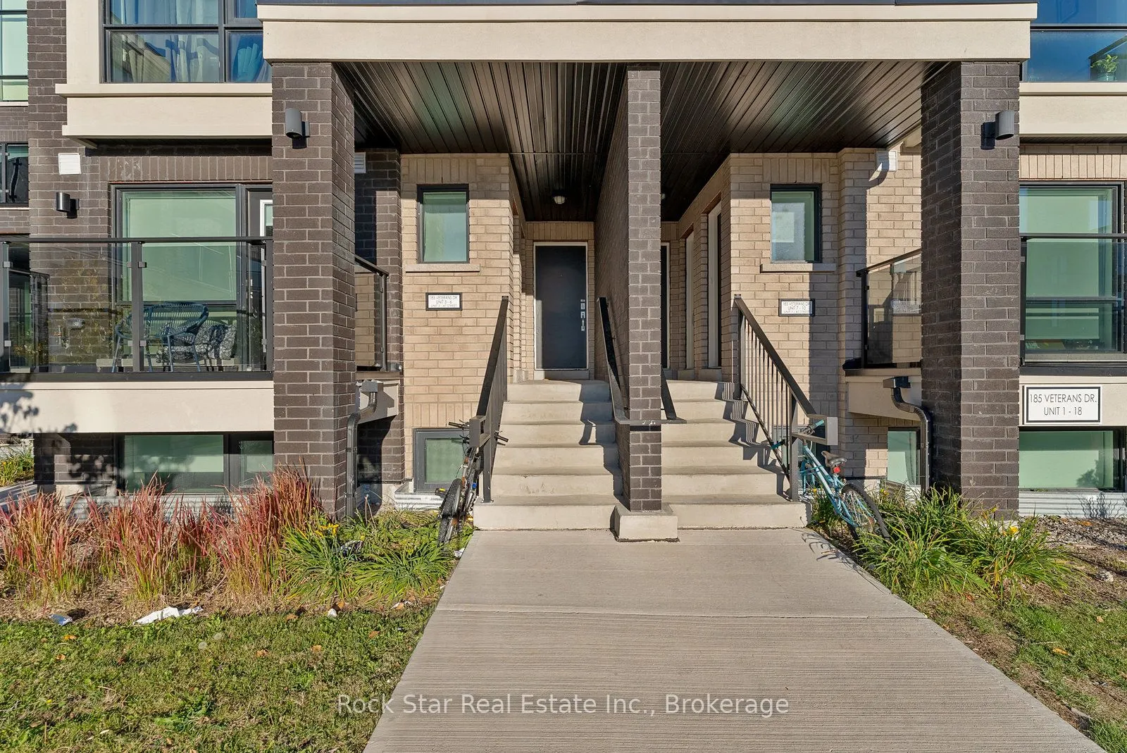 185 Veterans Drive, #5