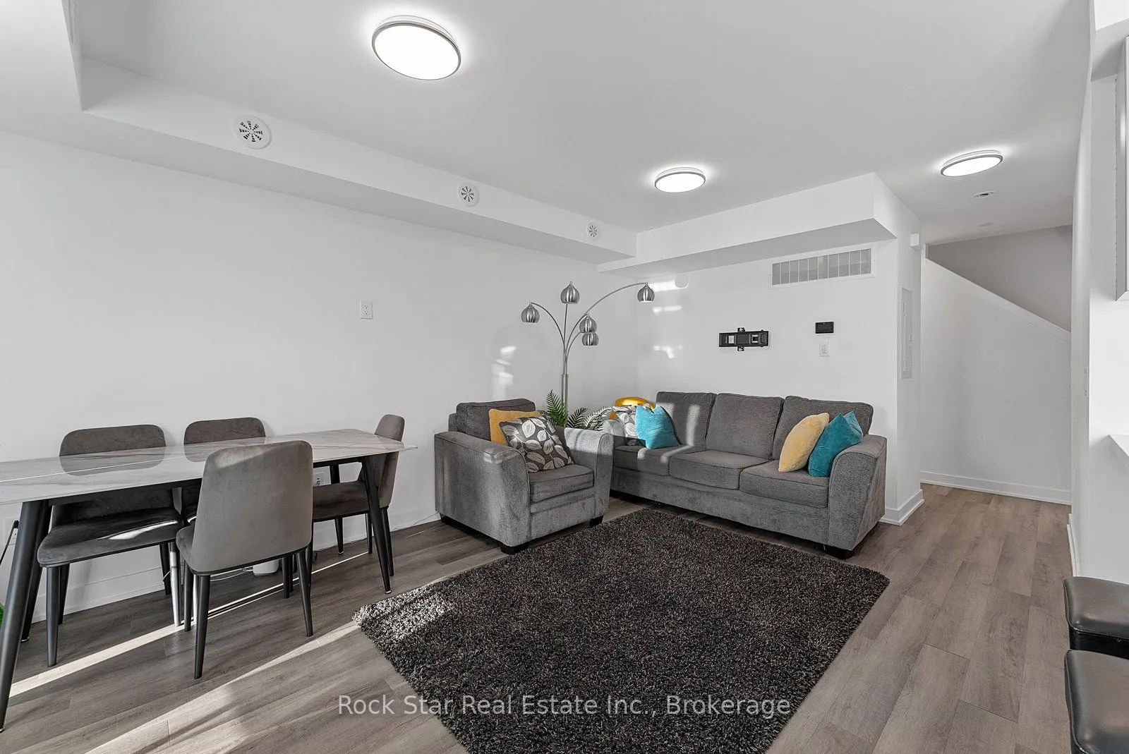 185 Veterans Drive, #5