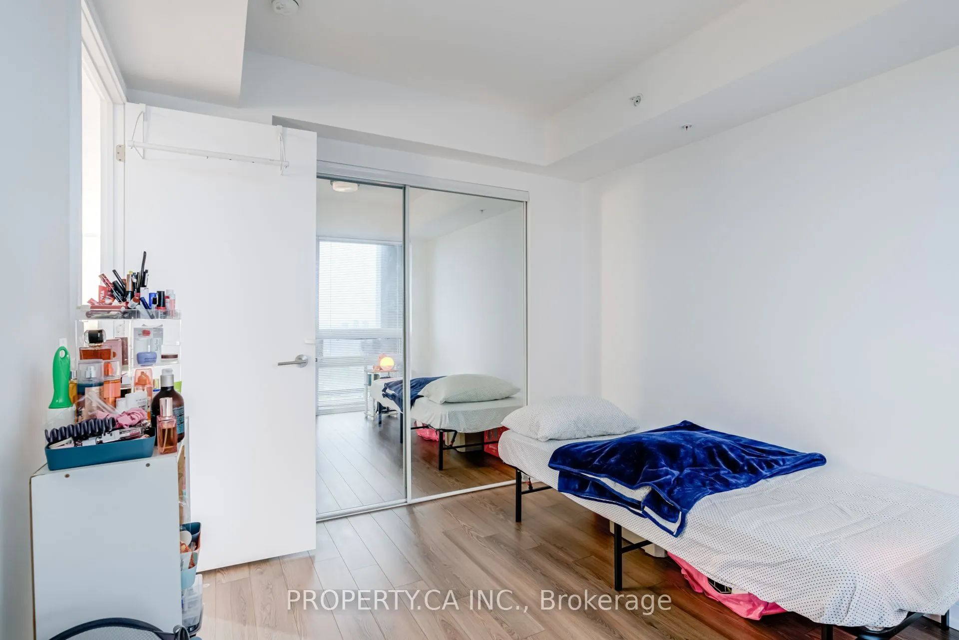 20 Thomas Riley Road, #2101