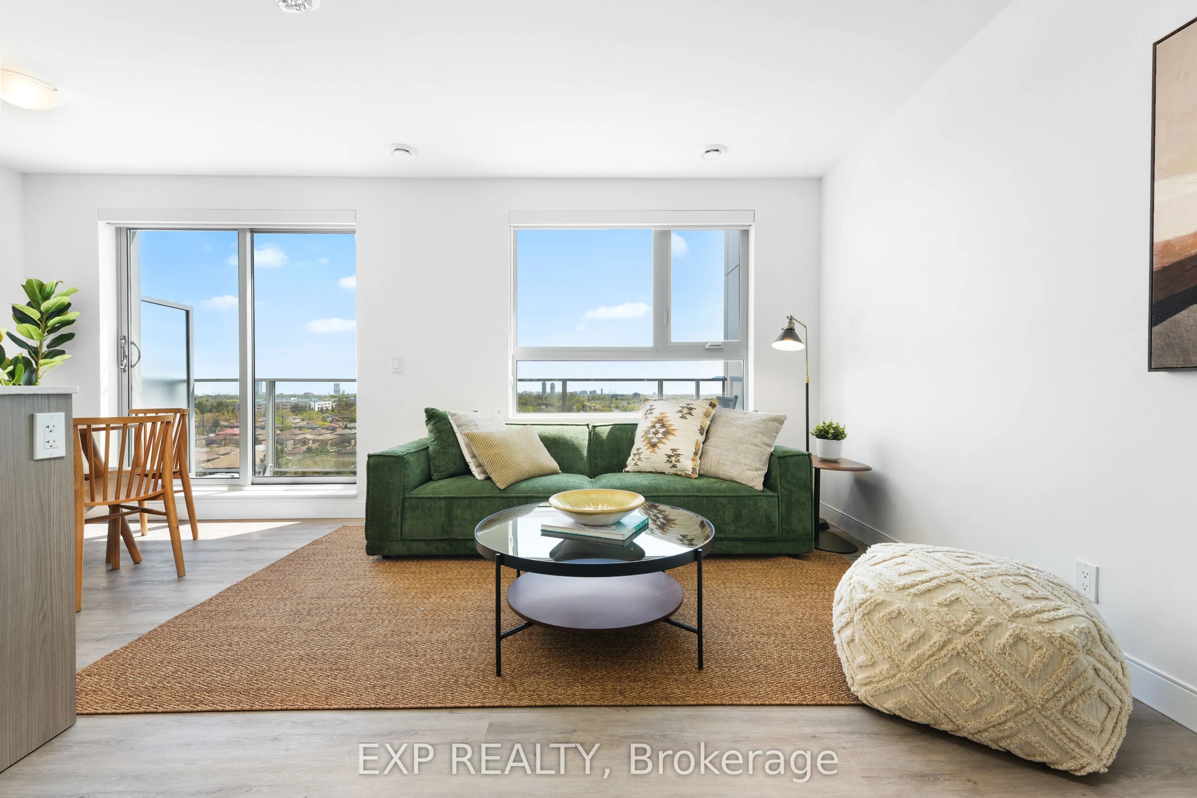 100 Manett Crescent, #411