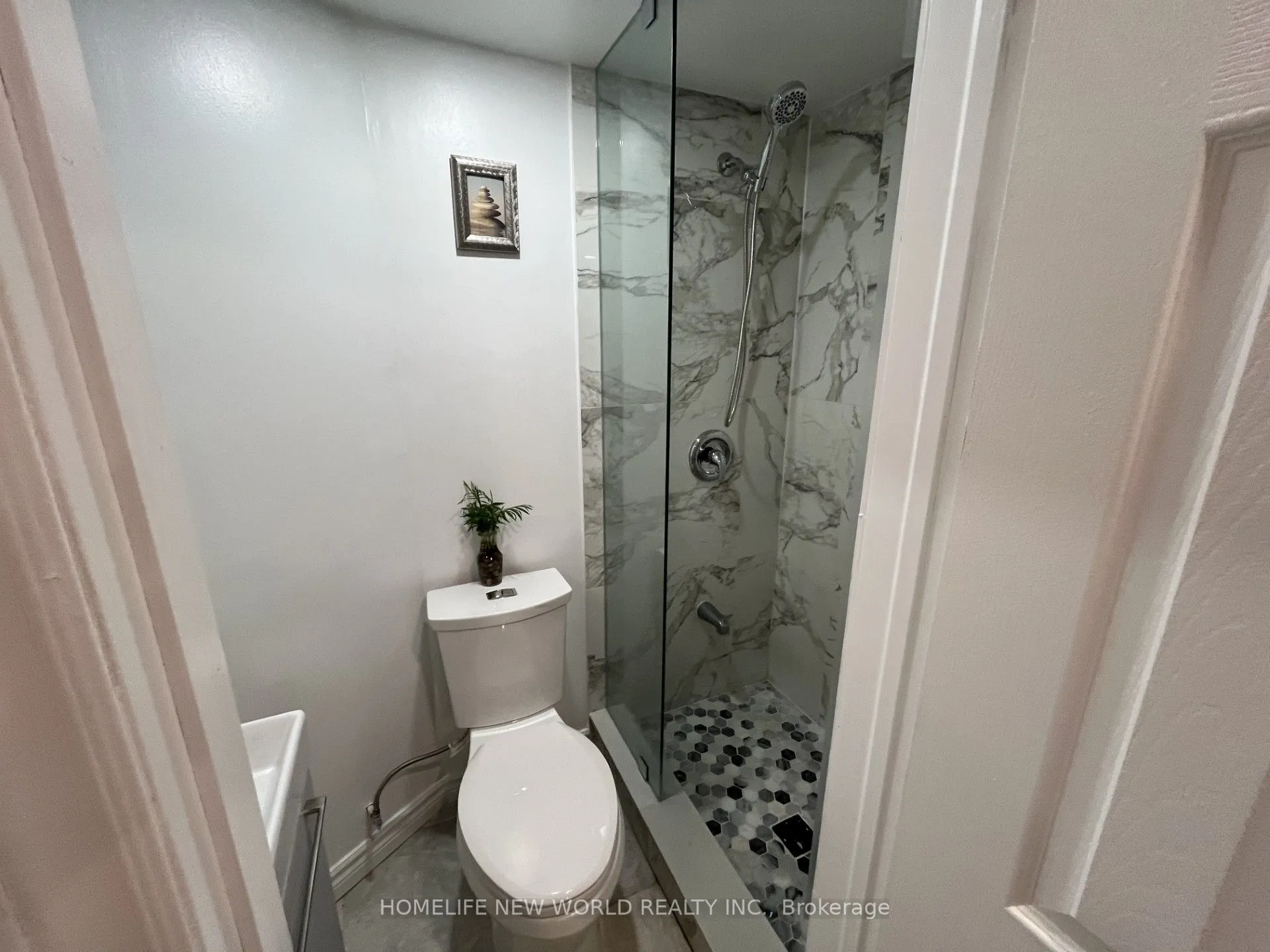 2466 St Clair Avenue W, #Bsmt 01