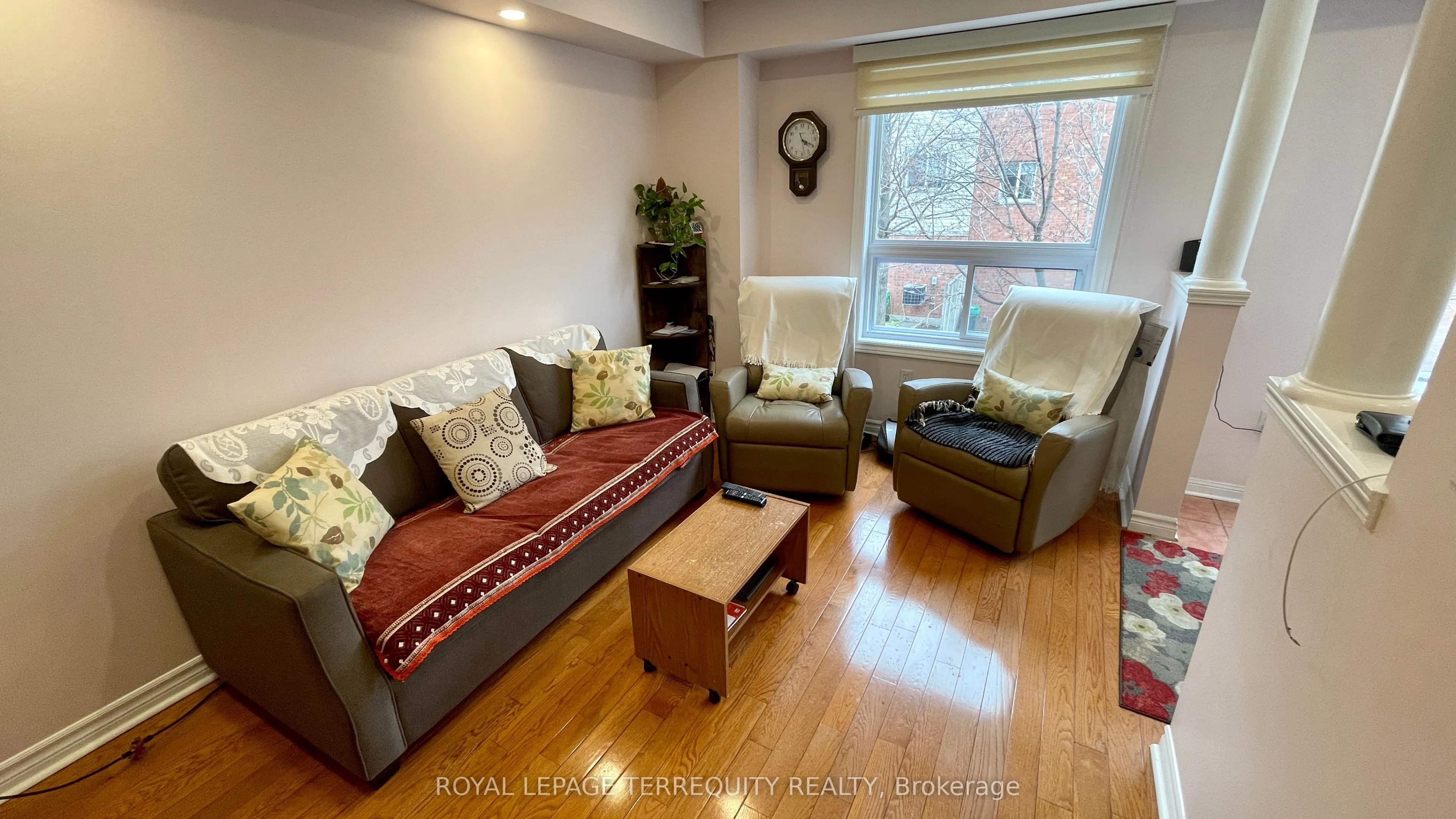 80 Acorn Place, #91