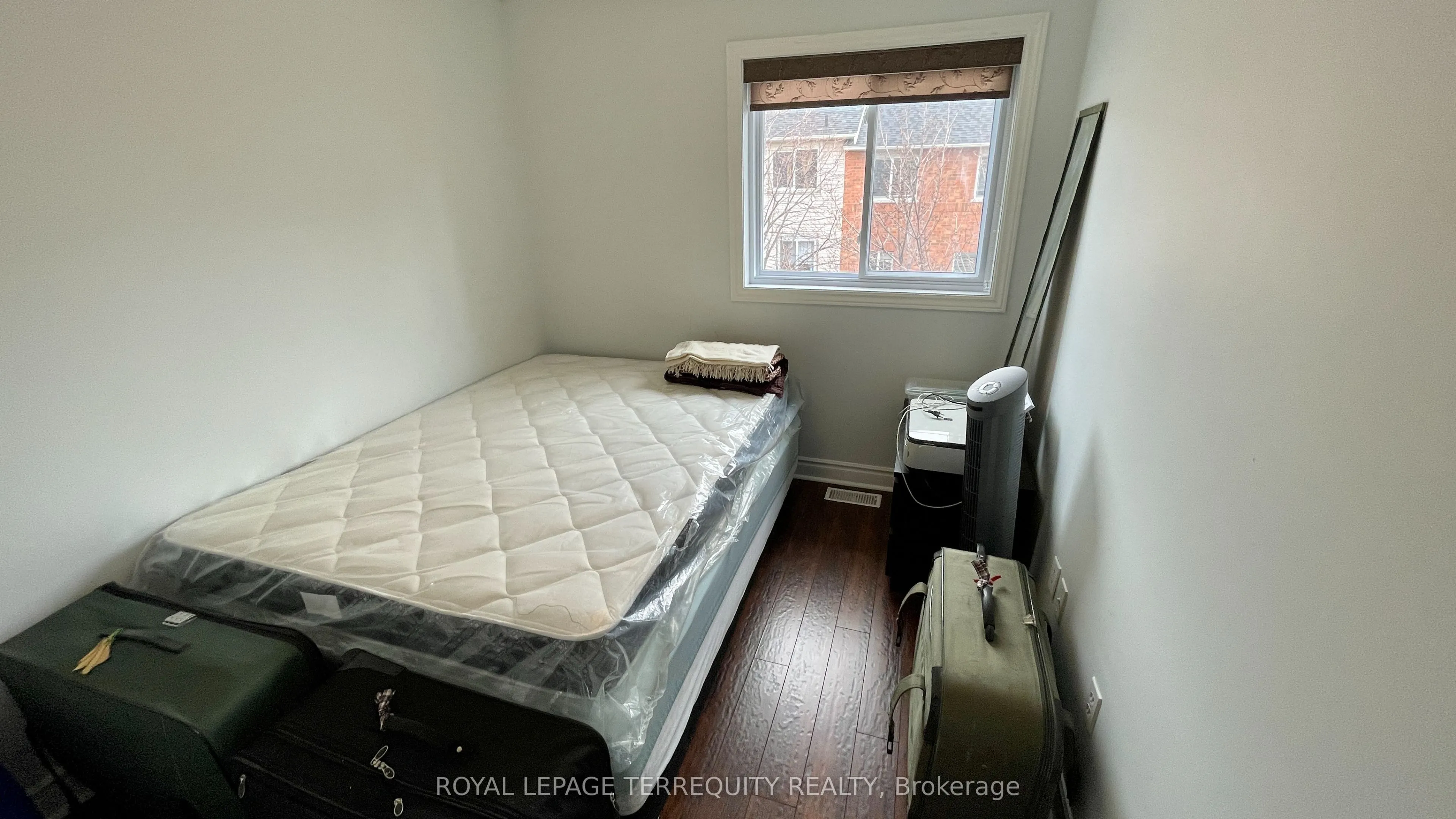 80 Acorn Place, #91