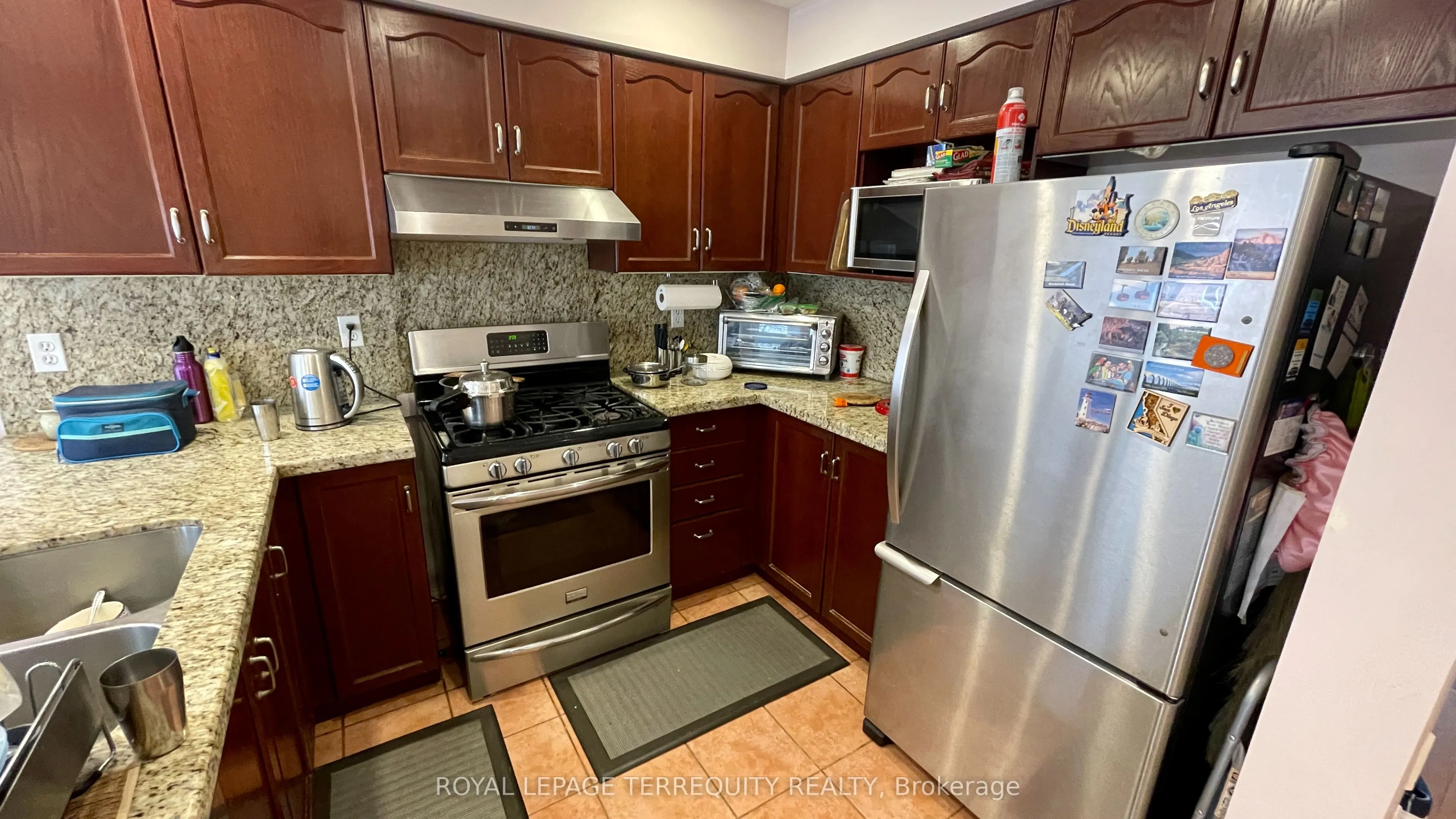 80 Acorn Place, #91