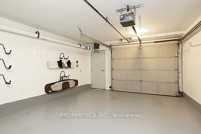 2111 Lake Shore Boulevard W, #Th7