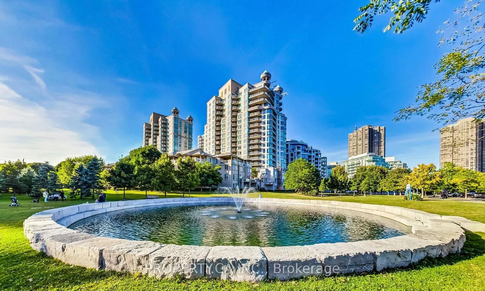 2111 Lake Shore Boulevard W, #Th7