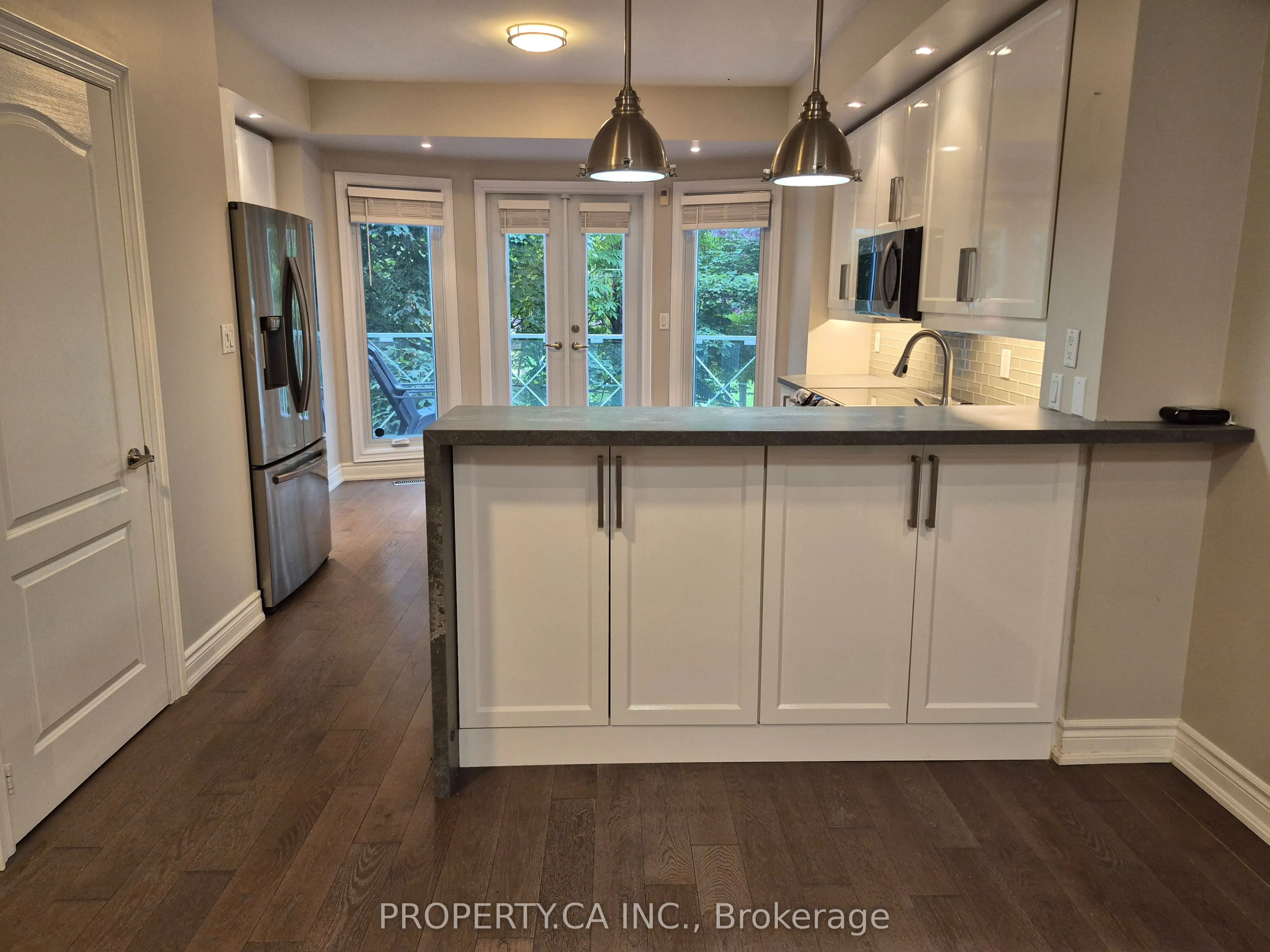 2111 Lake Shore Boulevard W, #Th7