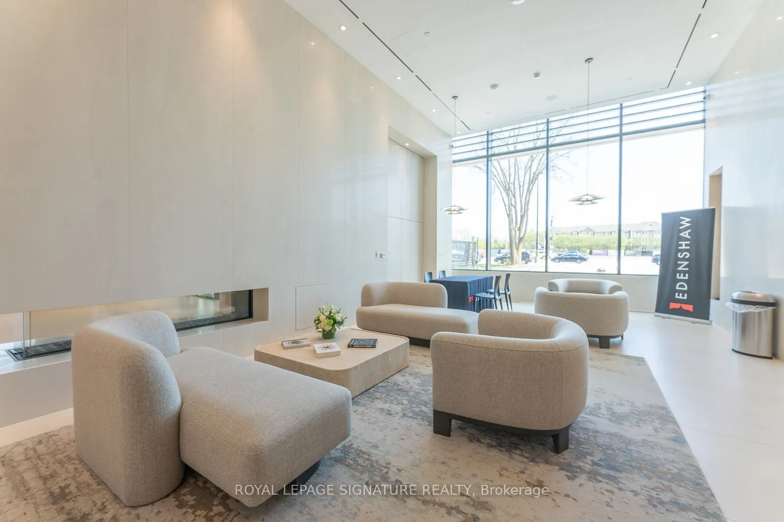 28 Ann Street #209
