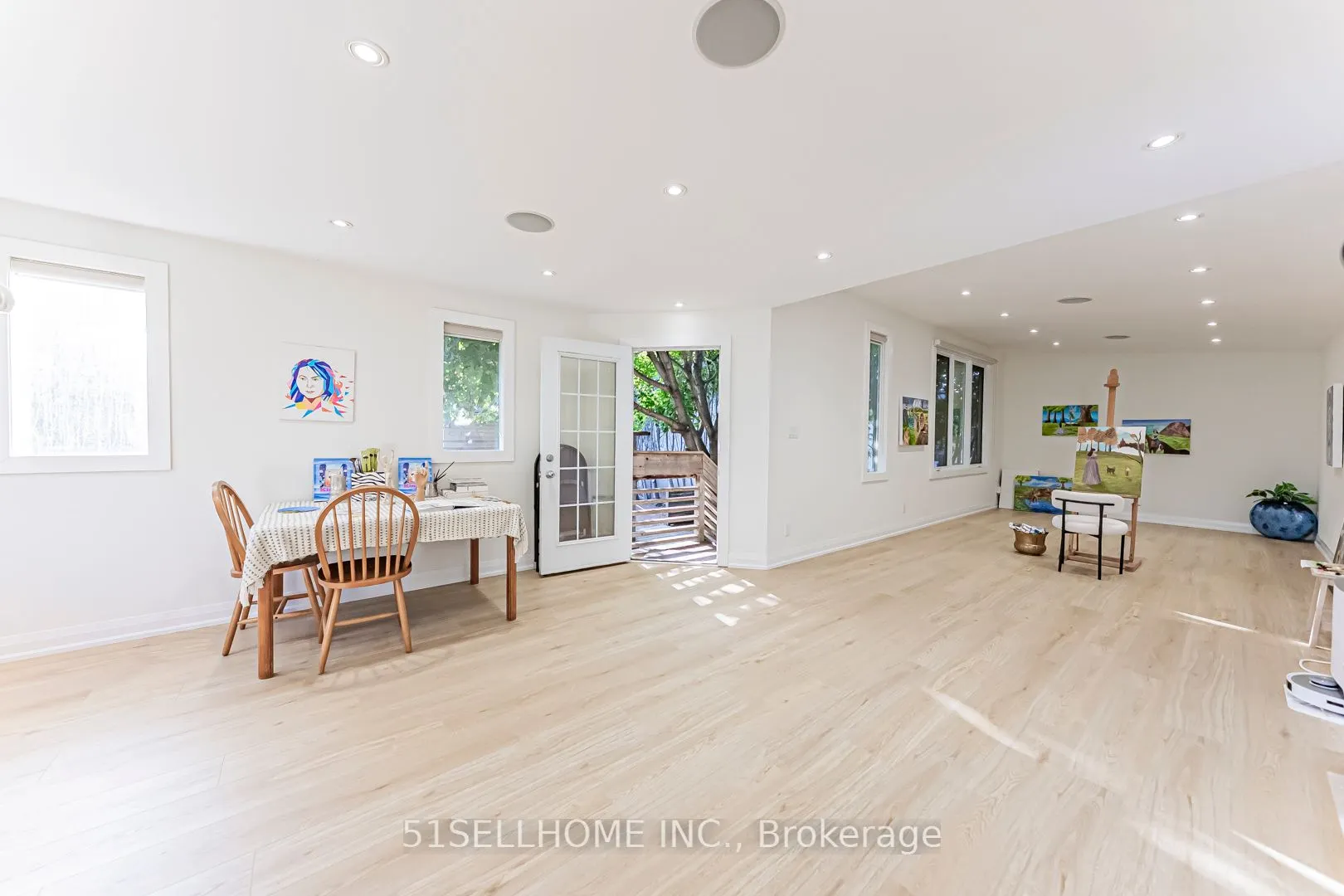 615 Parkside Drive