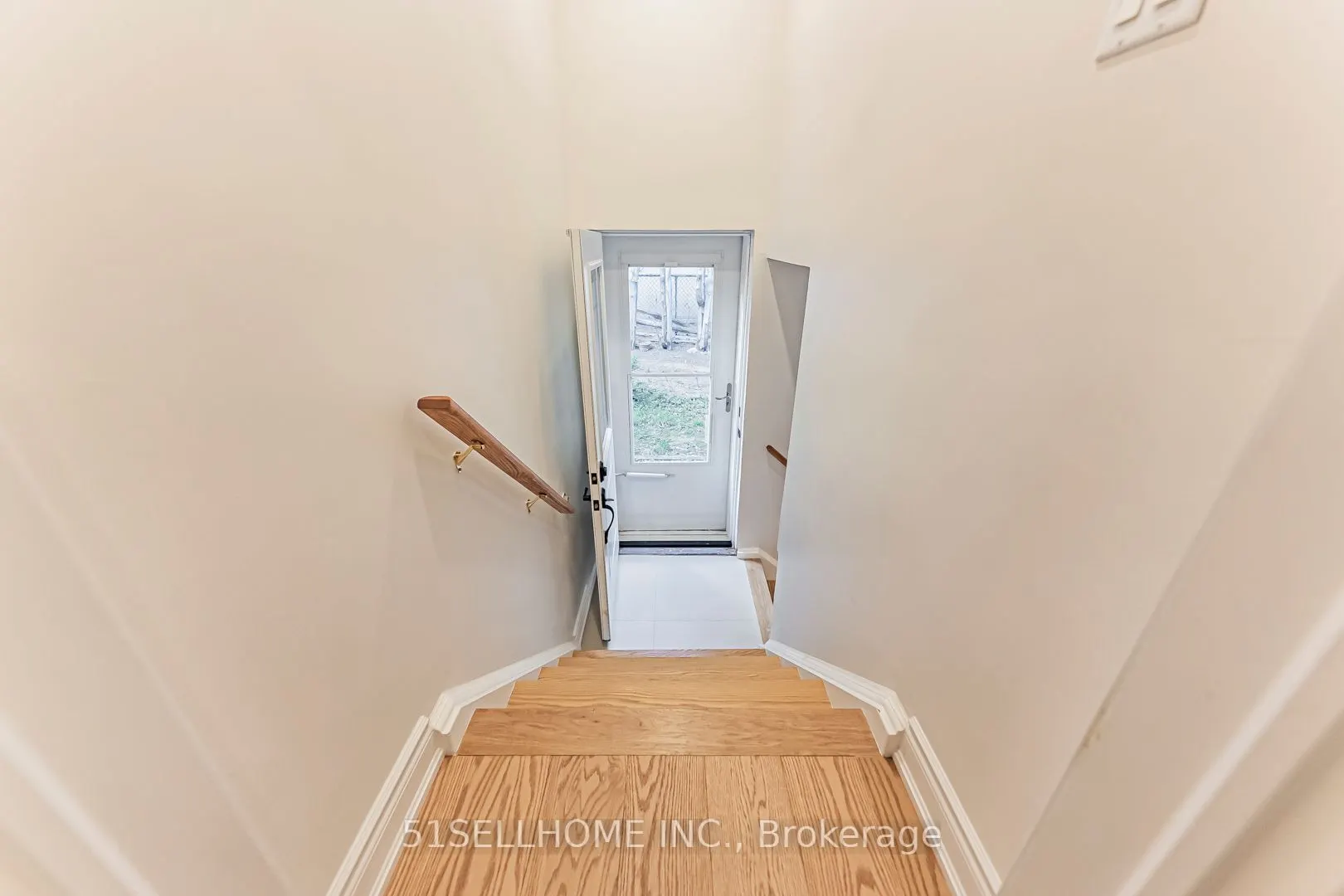 615 Parkside Drive