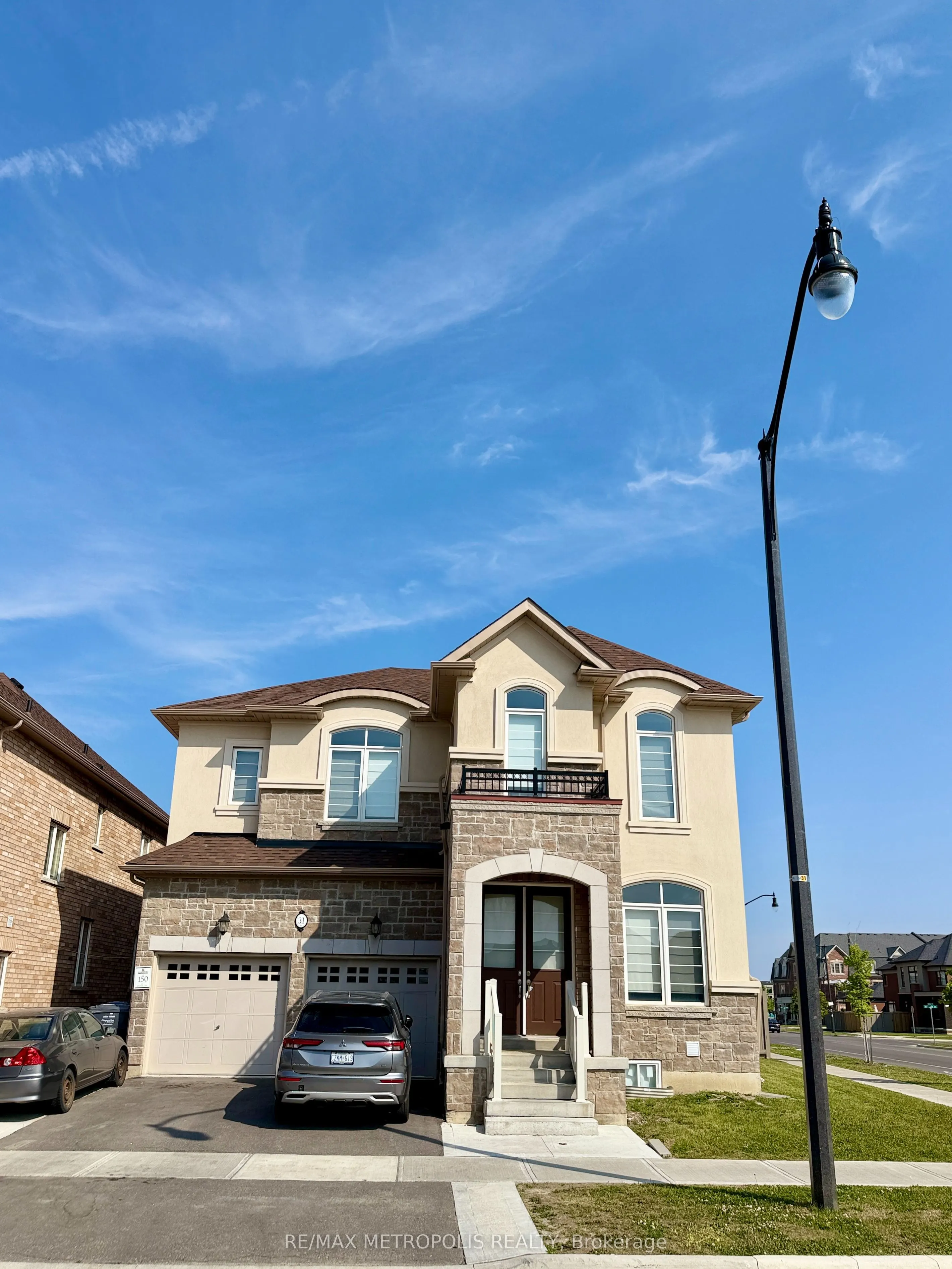 31 Elverton Crescent, #Upper