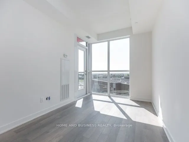 5220 Dundas Street, #521