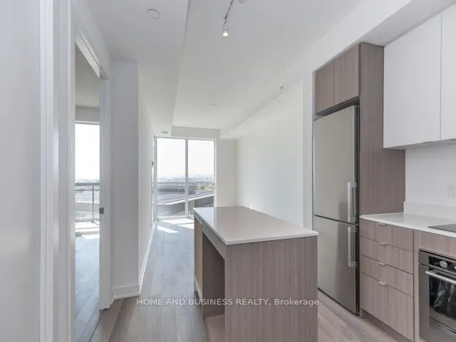 5220 Dundas Street, #521
