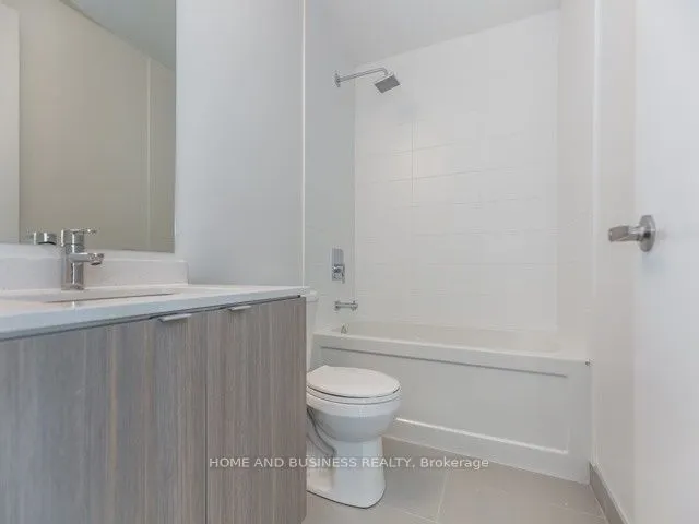 5220 Dundas Street, #521