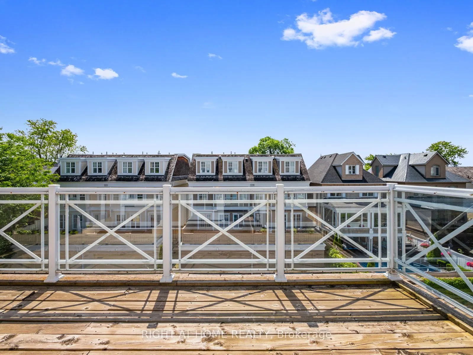 2369 Ontario Street, #26