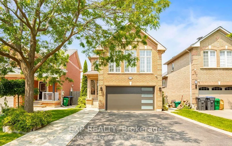 52 Sunny Glen Crescent