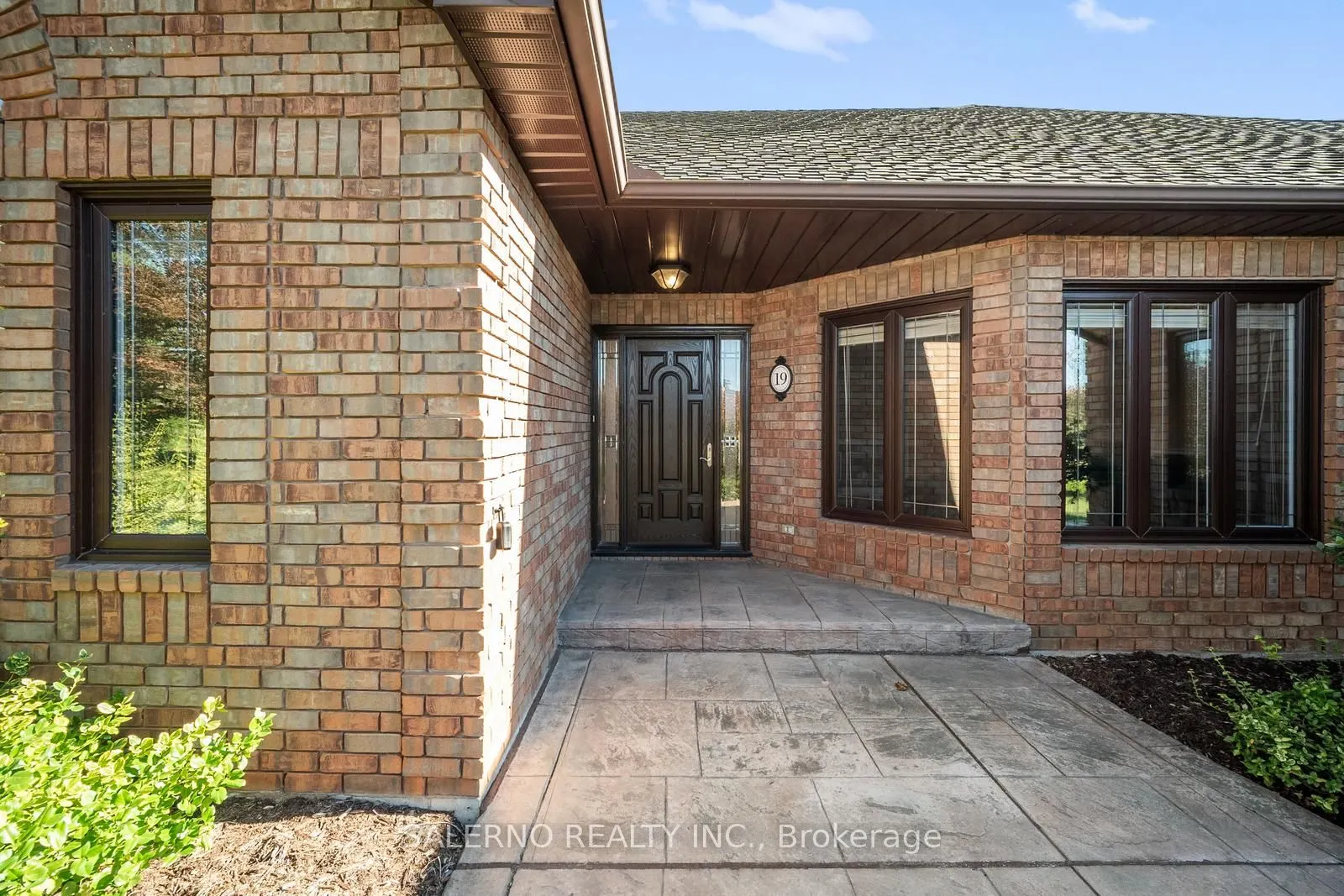 19 Havencrest Drive