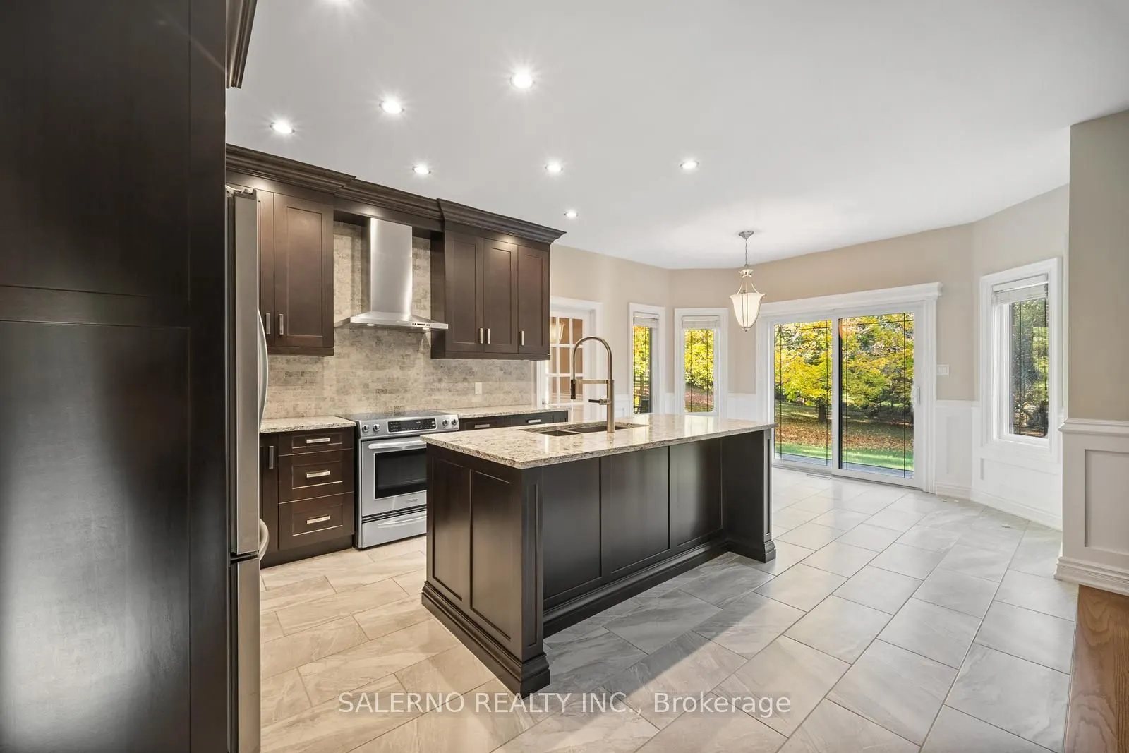19 Havencrest Drive
