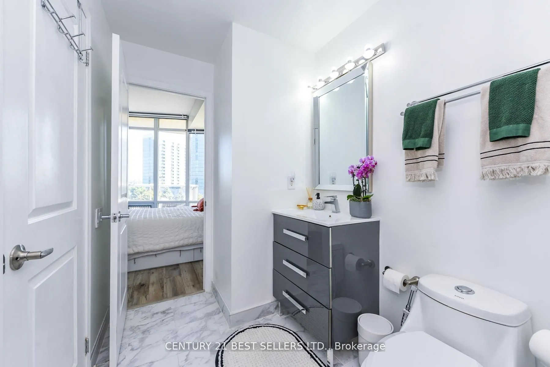 15 Windermere Avenue, #609