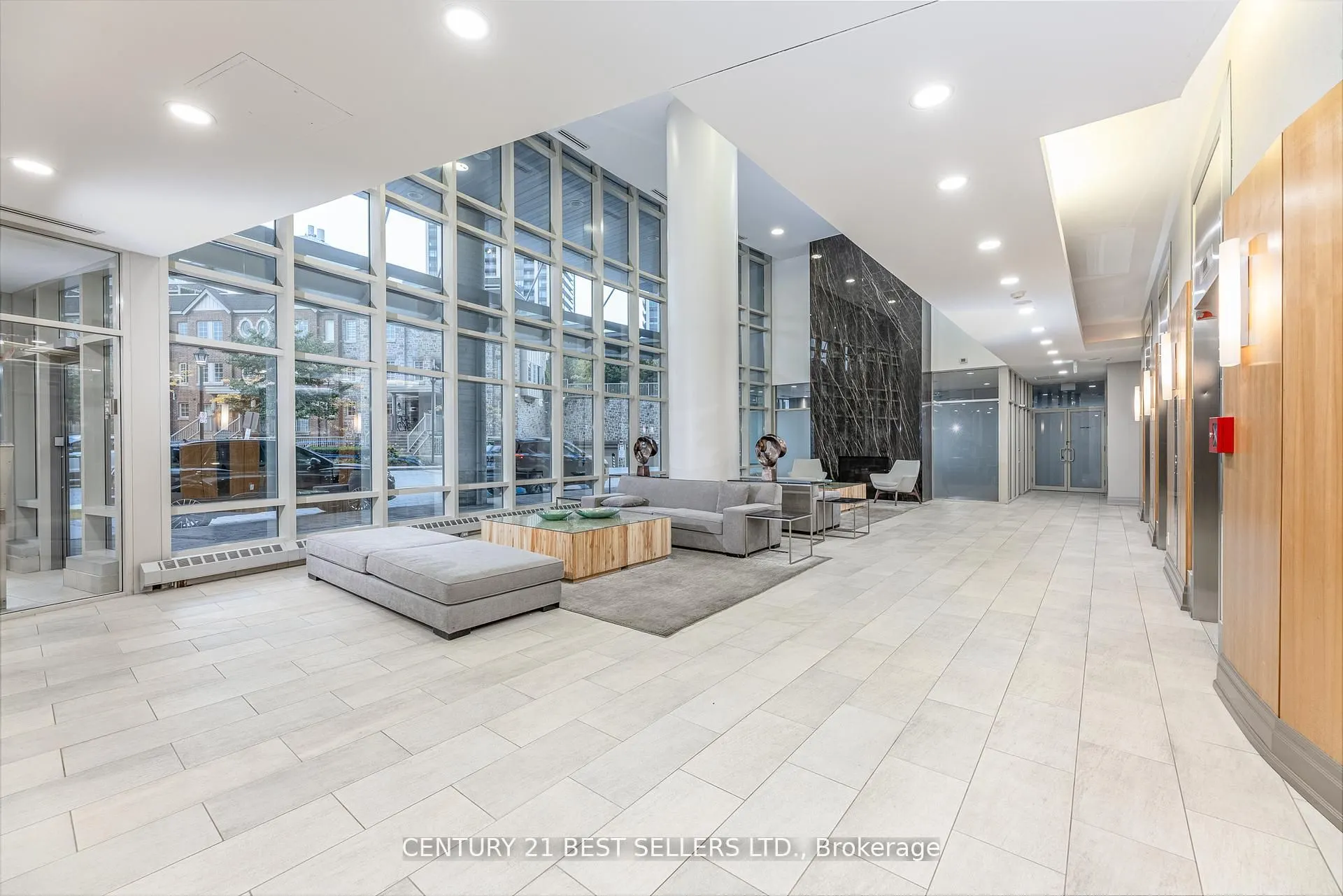 15 Windermere Avenue, #609