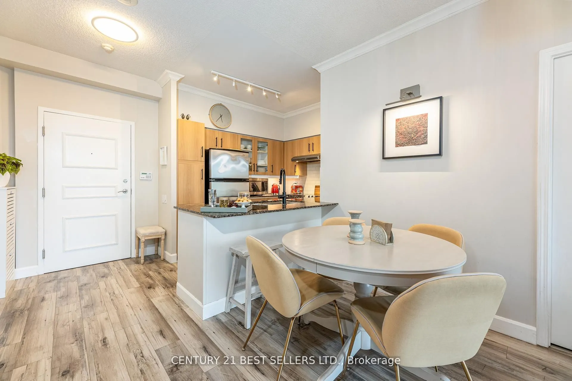 15 Windermere Avenue, #609