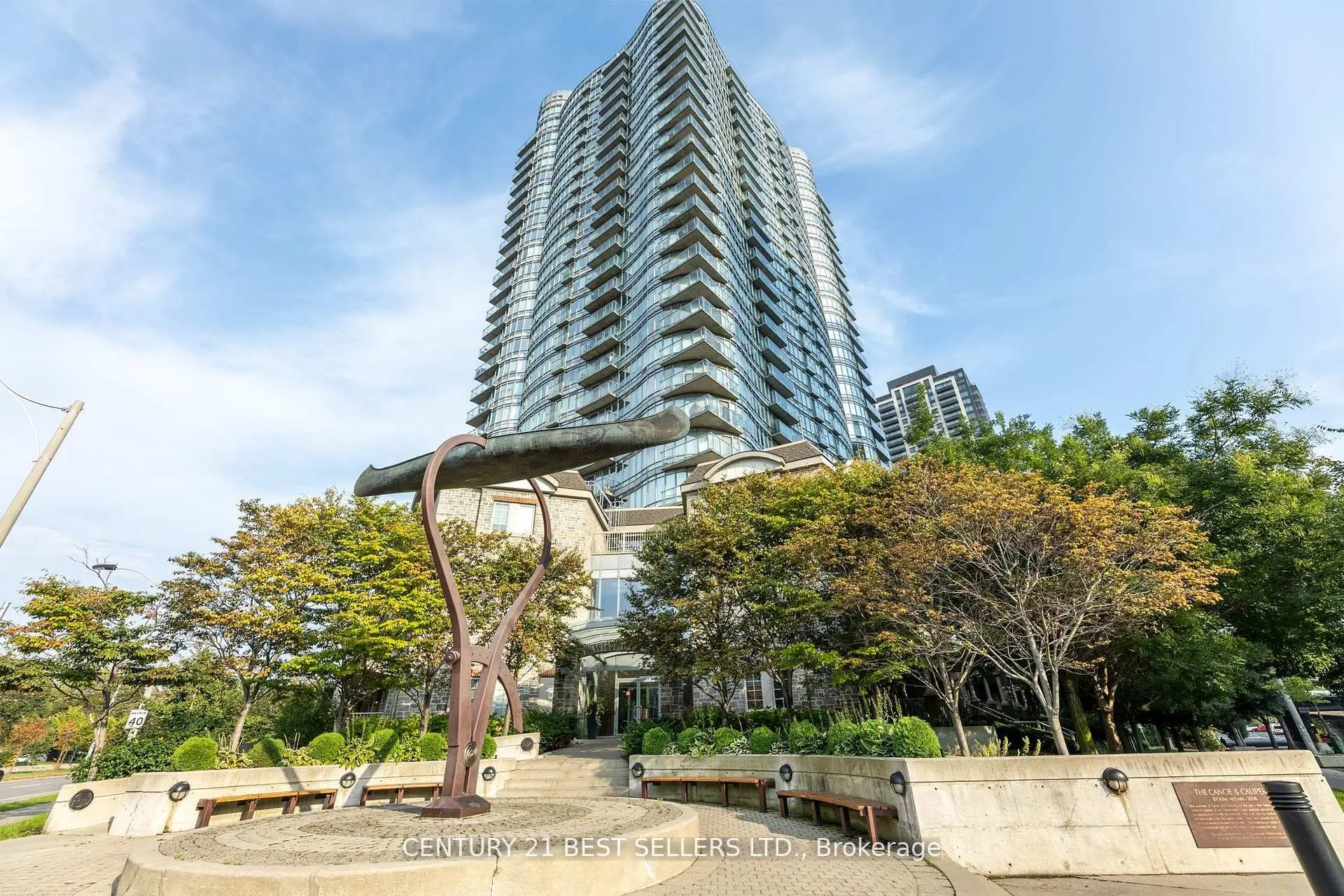 15 Windermere Avenue, #609