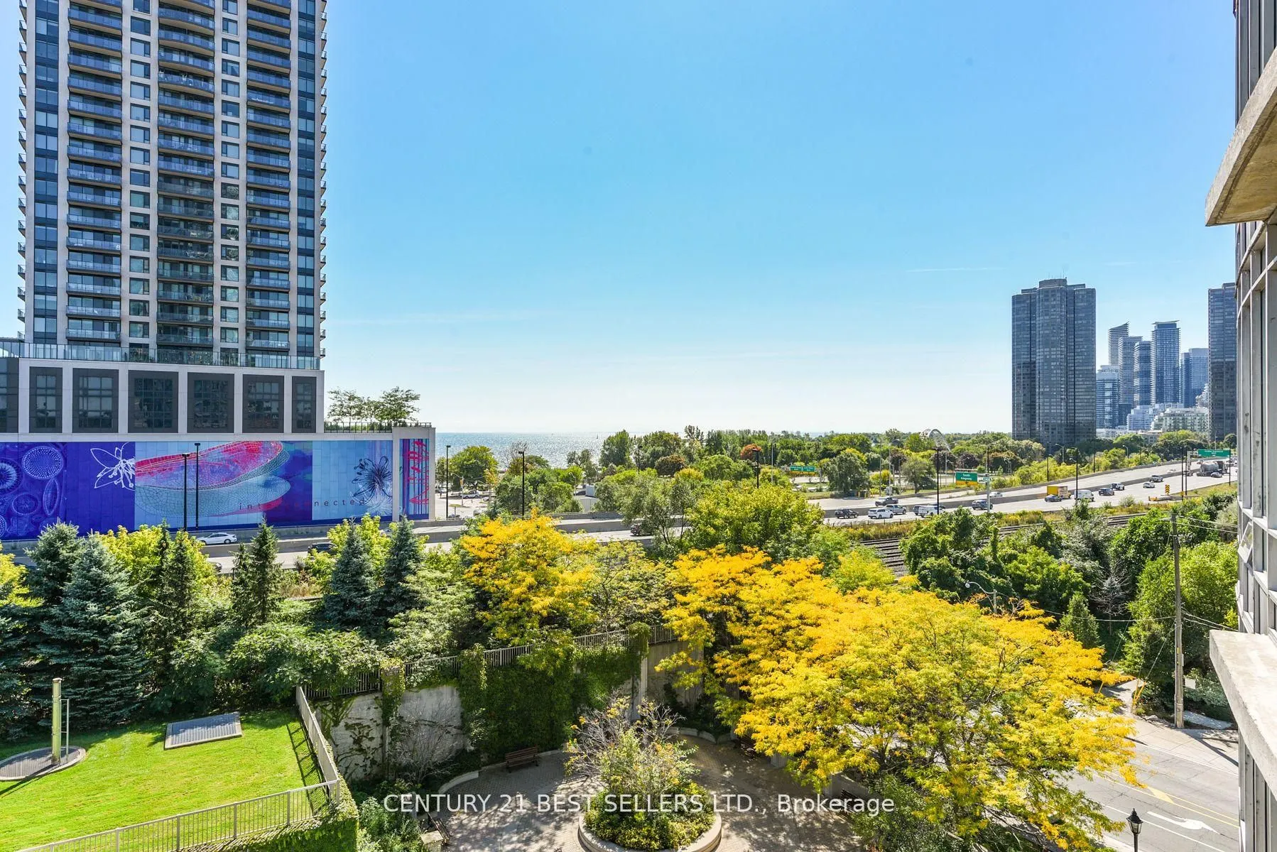 15 Windermere Avenue, #609