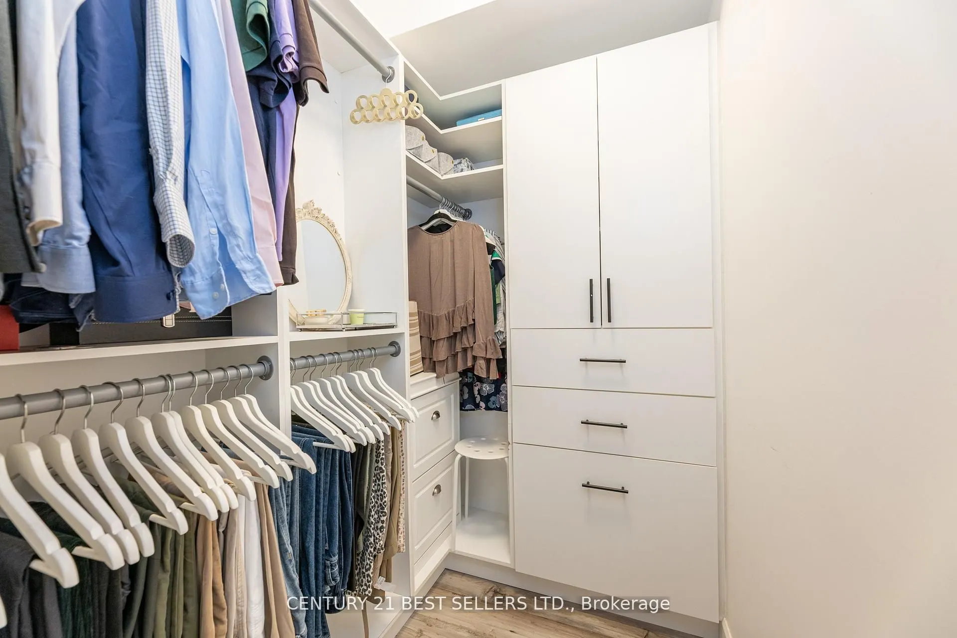 15 Windermere Avenue, #609